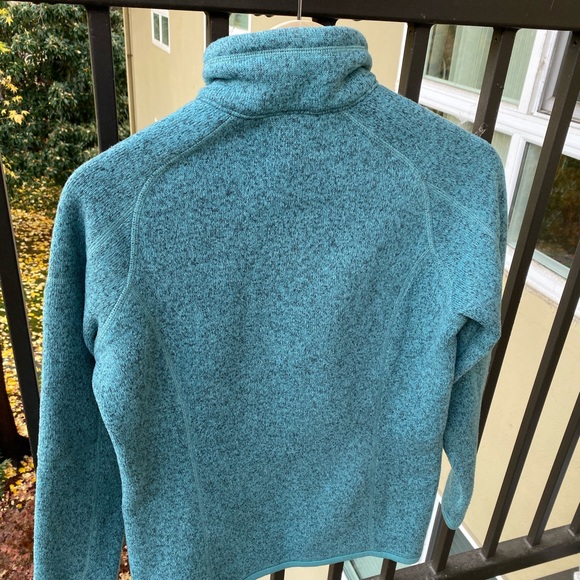 Patagonia Women’s Better Sweater 1/4 zip - Picture 3 of 5